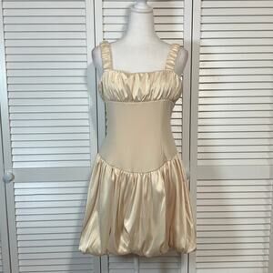 NWT Cream Knitted Stain Bubble Hem Mini Dress Girls L